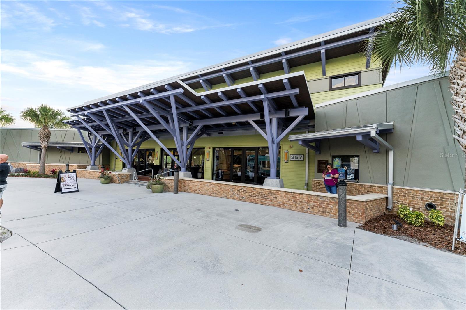 TOWNHOMES AT CITY PLACE - Commercial Lease