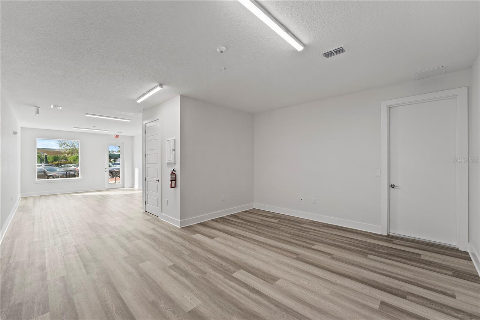 TOWNHOMES AT CITY PLACE - Commercial Lease