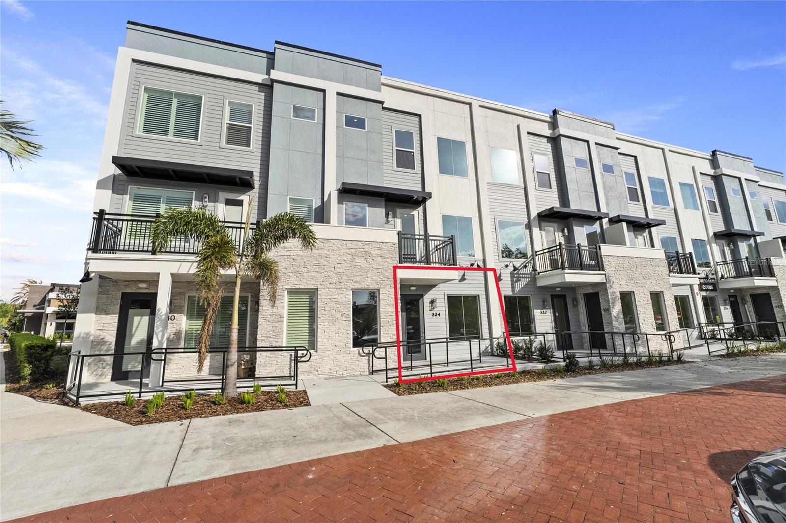 TOWNHOMES AT CITY PLACE - Commercial Lease