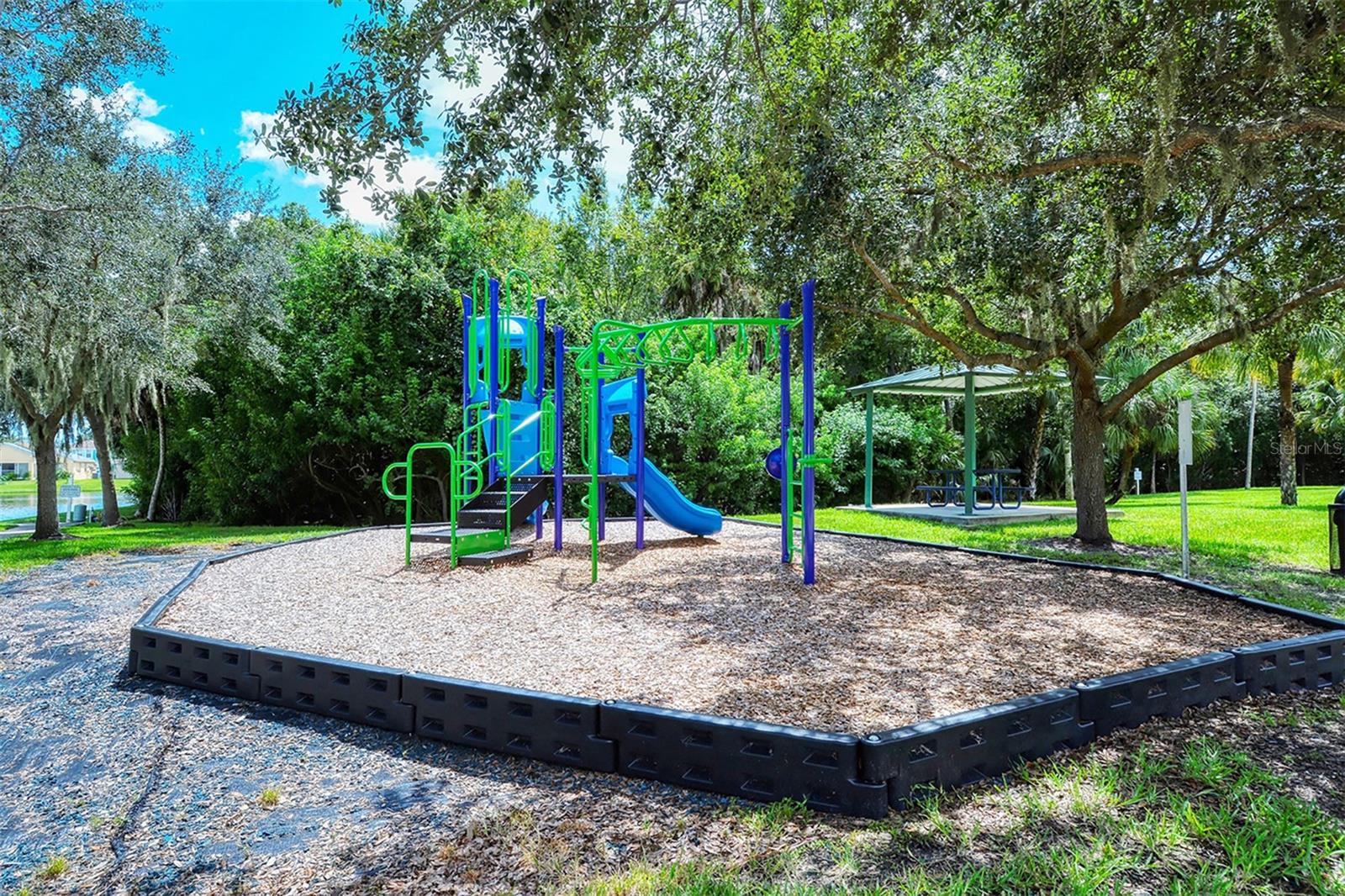 SILVERLAKE - Residential