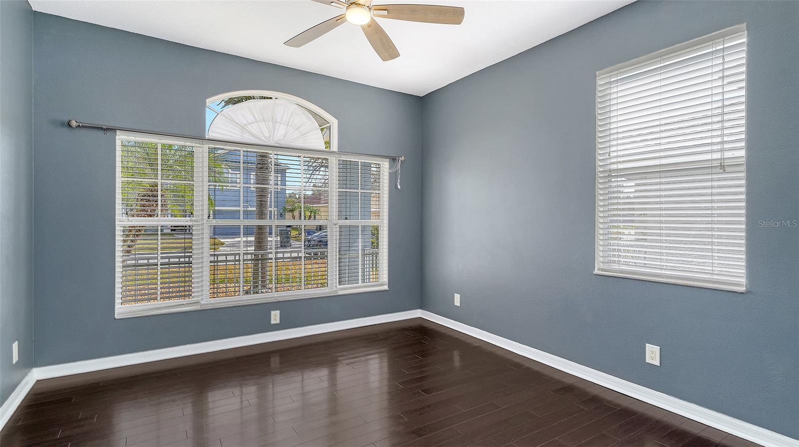 SILVERLAKE - Residential