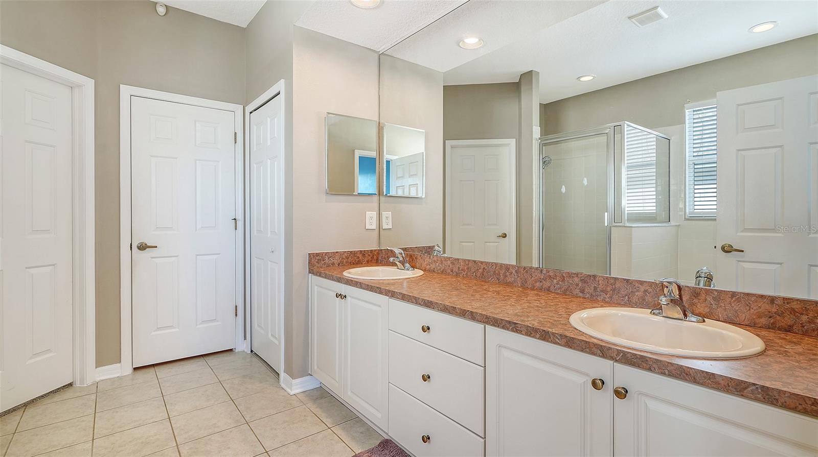 SILVERLAKE - Residential