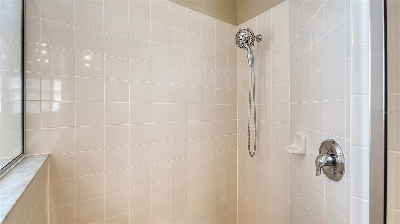 SILVERLAKE - Residential