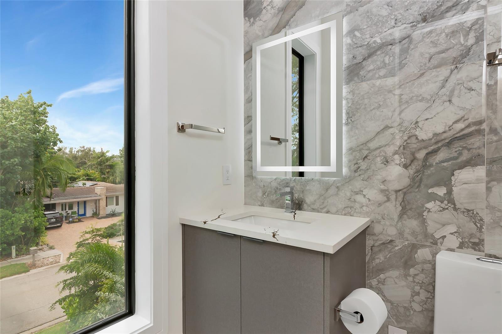 LOMA LINDA PARK - Residential
