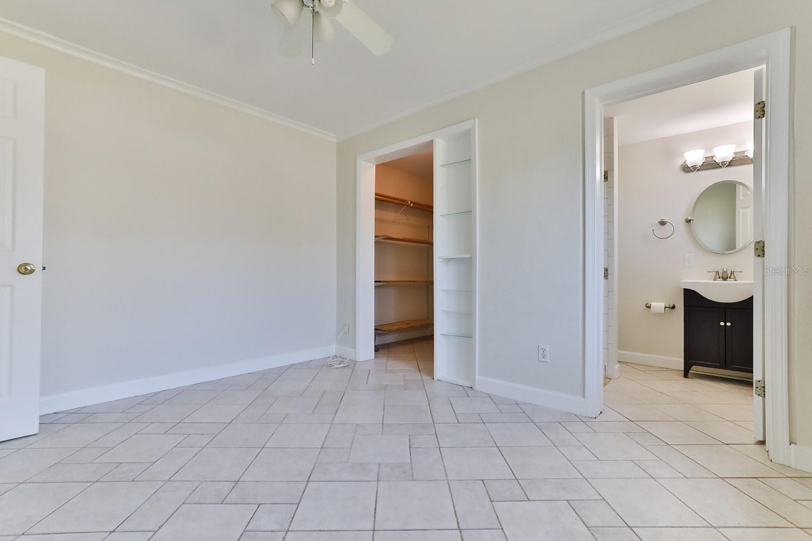 ELLISON HOMES - Residential