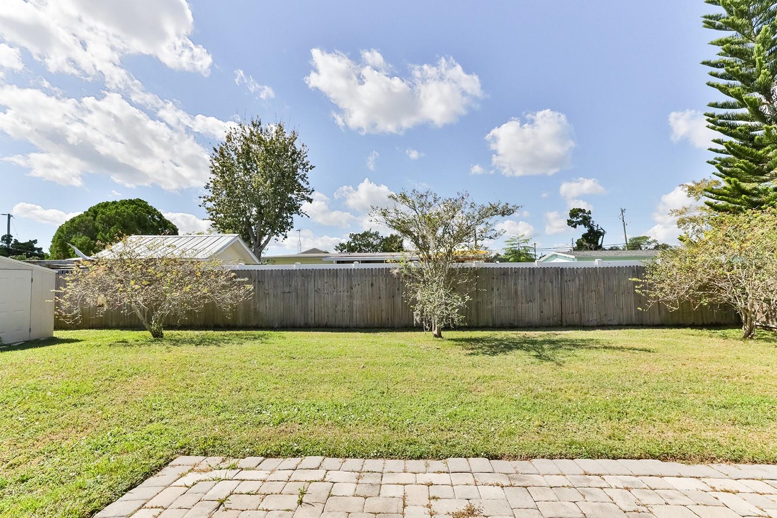 ELLISON HOMES - Residential