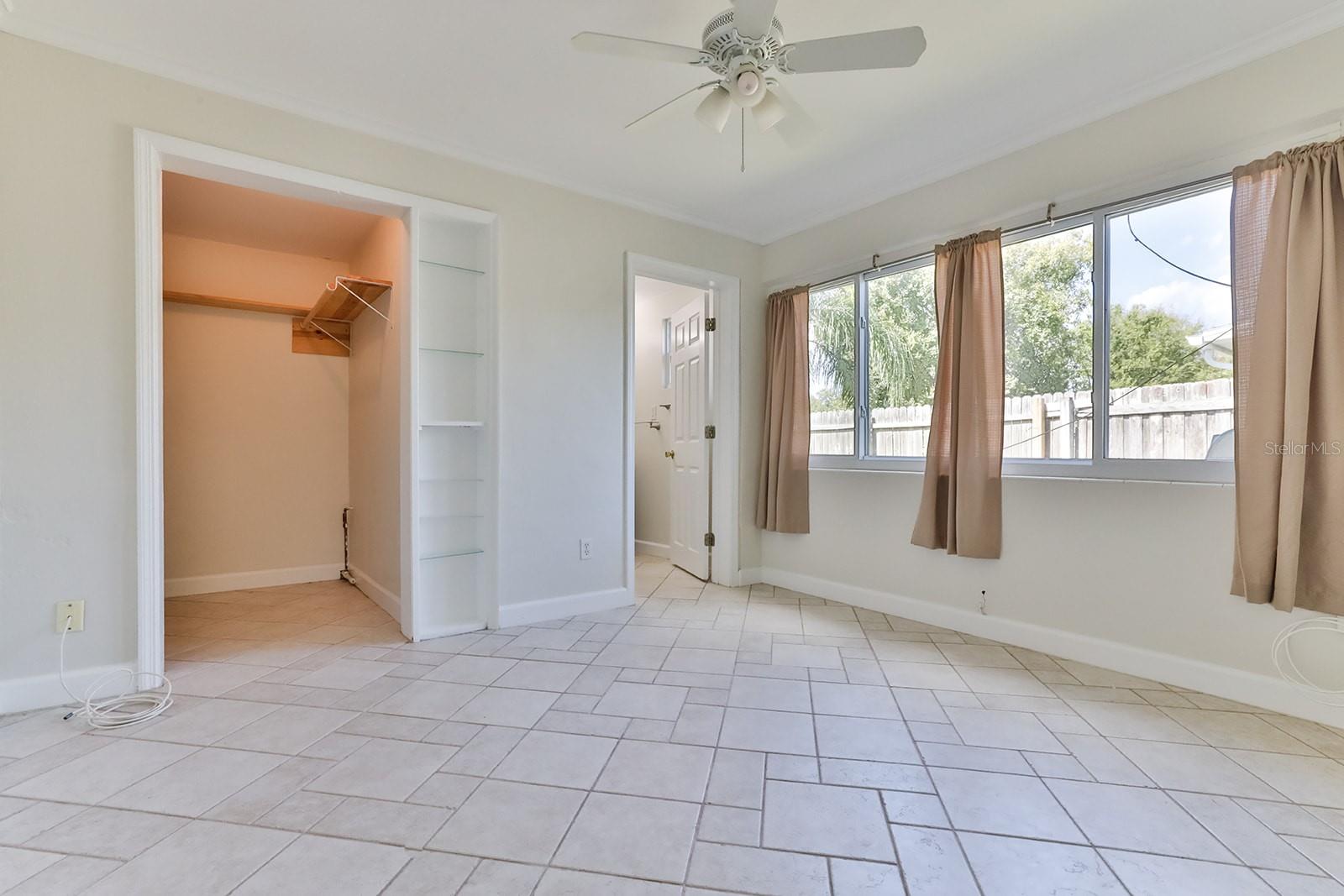 ELLISON HOMES - Residential