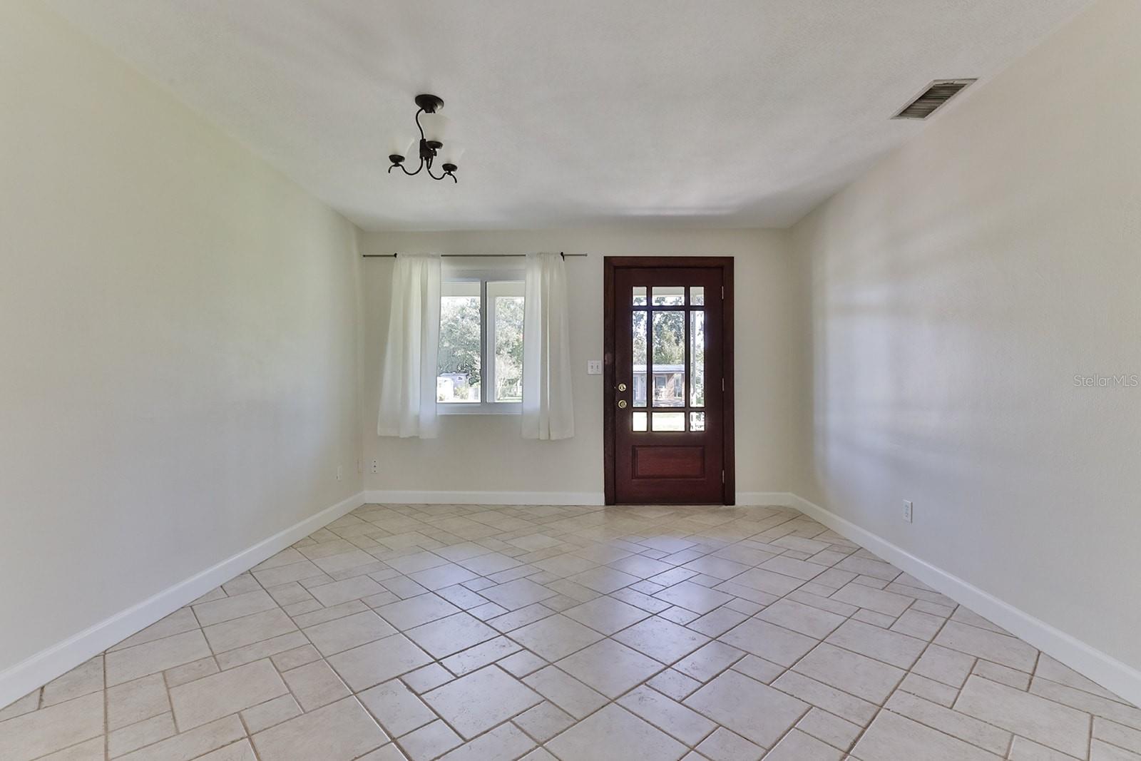 ELLISON HOMES - Residential