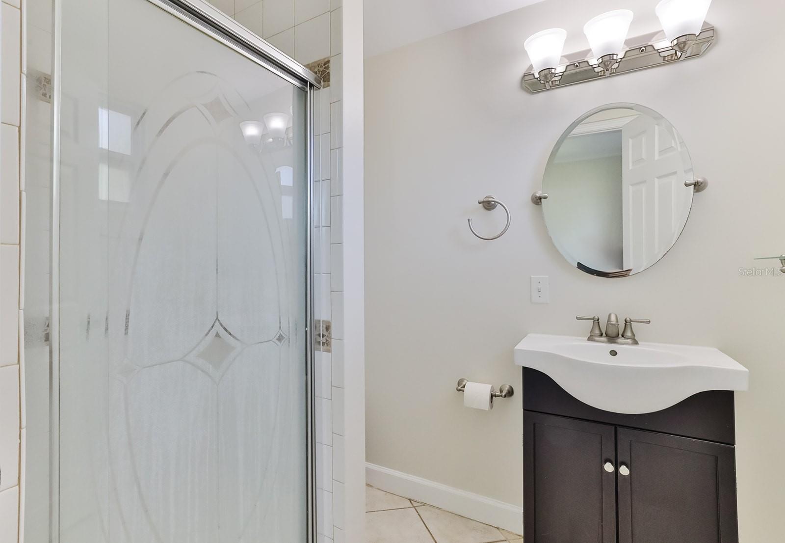 ELLISON HOMES - Residential