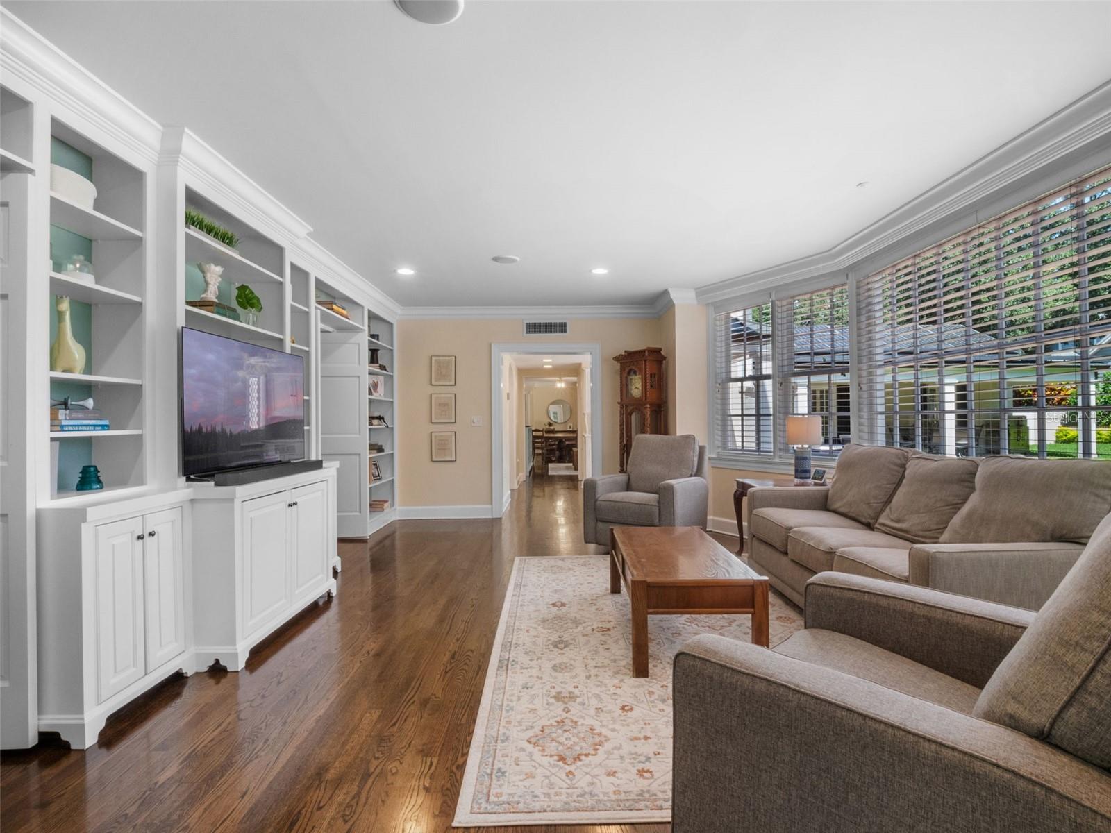 HOFFMAN TERRACE - Residential