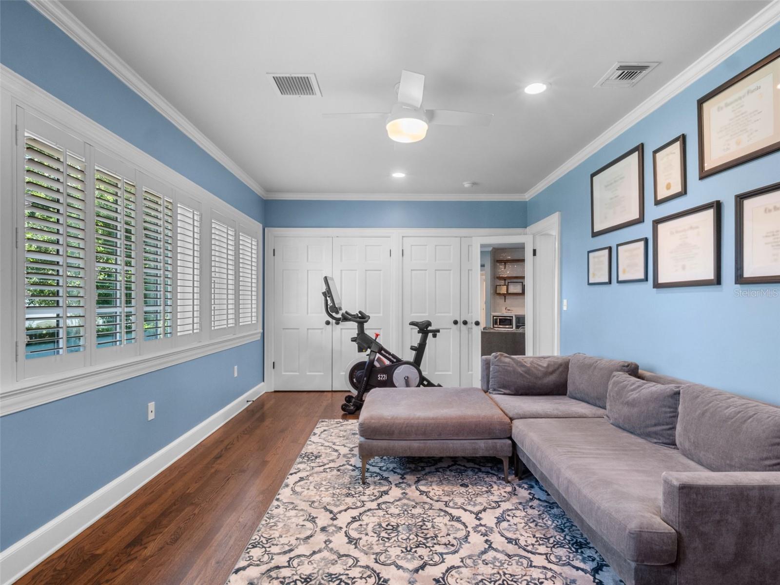 HOFFMAN TERRACE - Residential