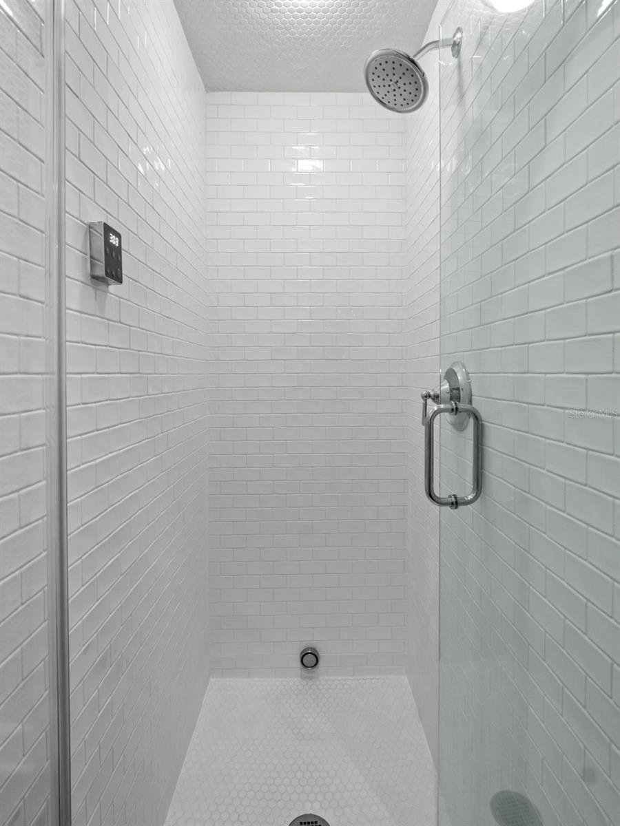 HOFFMAN TERRACE - Residential