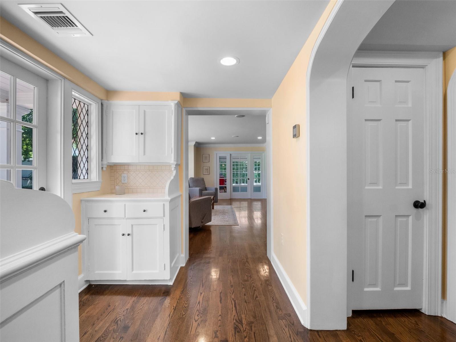 HOFFMAN TERRACE - Residential