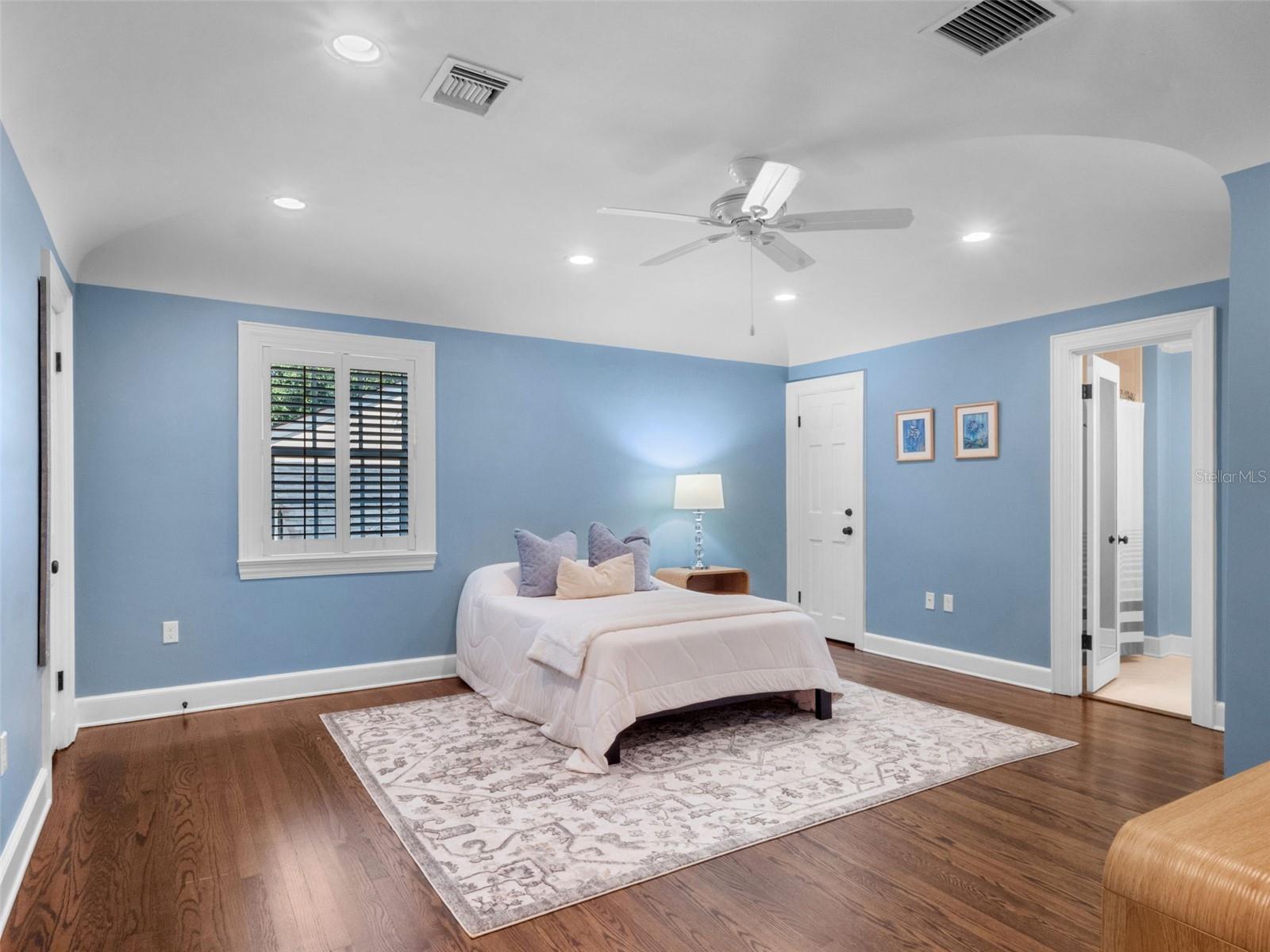 HOFFMAN TERRACE - Residential