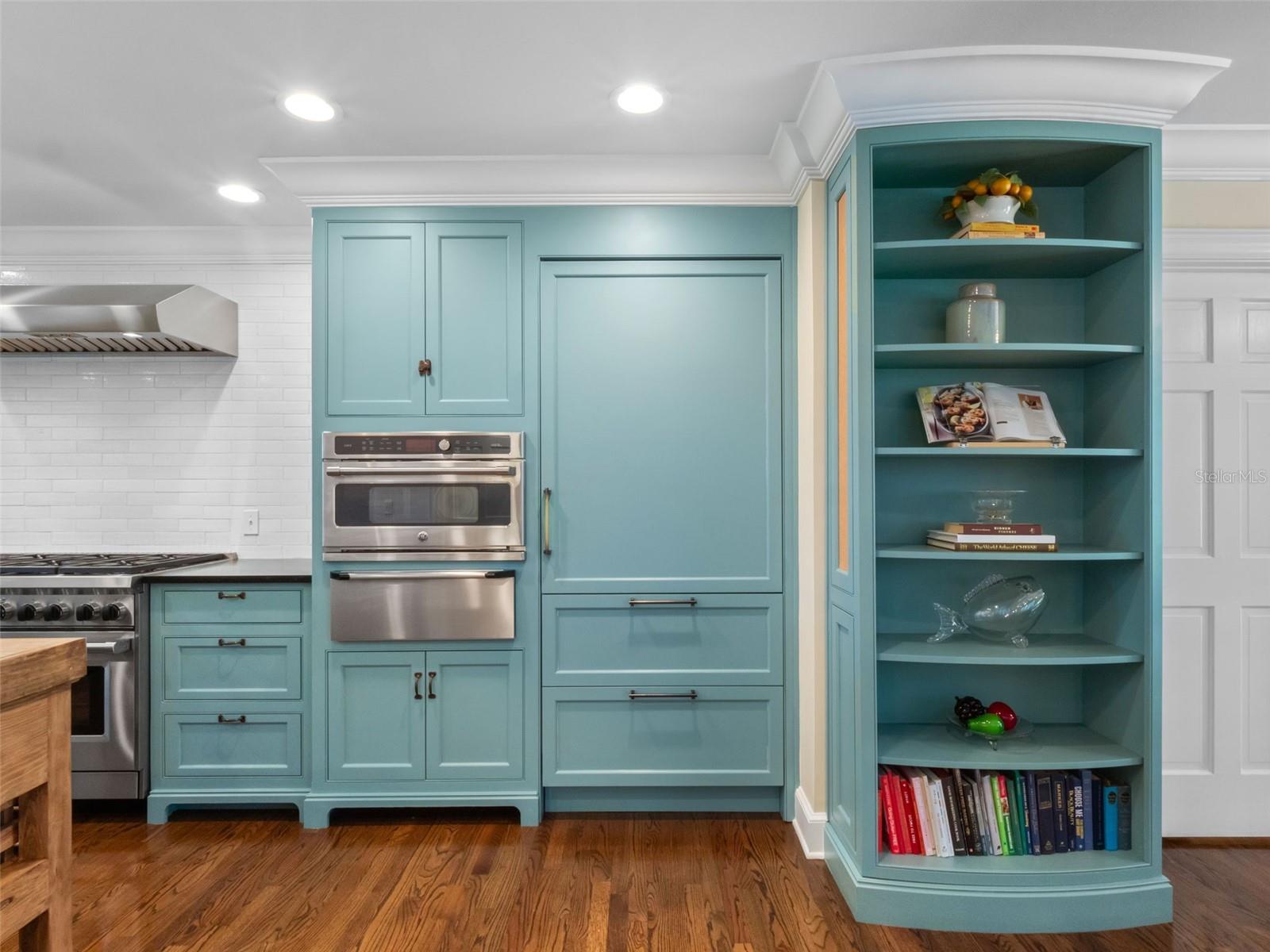 HOFFMAN TERRACE - Residential