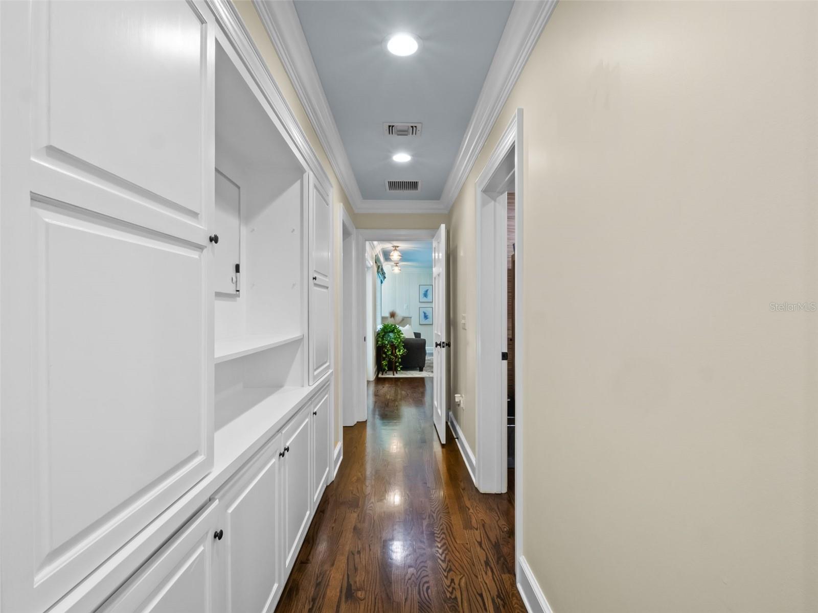 HOFFMAN TERRACE - Residential