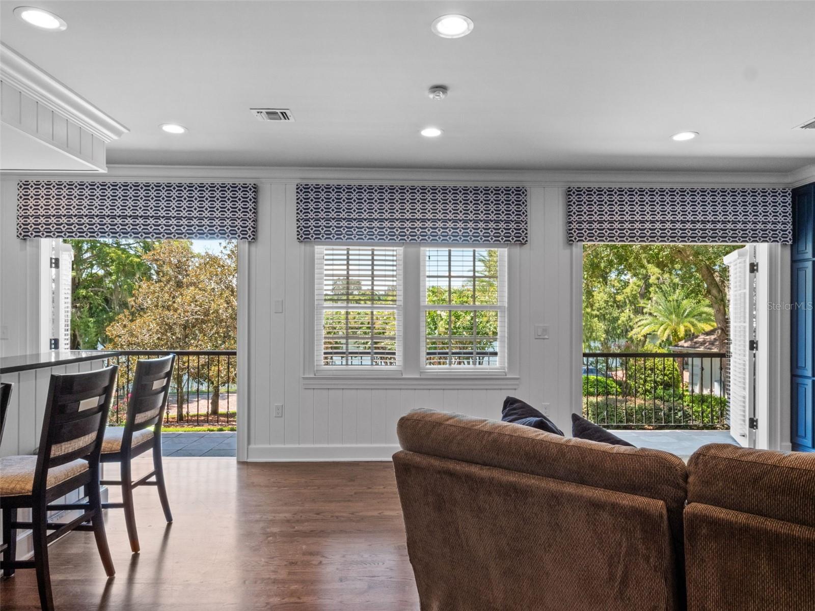 HOFFMAN TERRACE - Residential