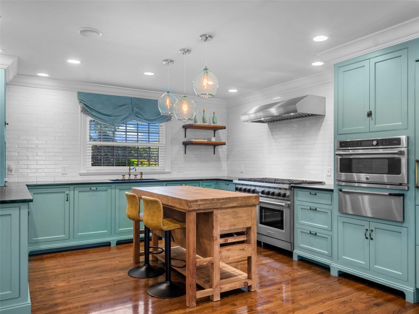 HOFFMAN TERRACE - Residential