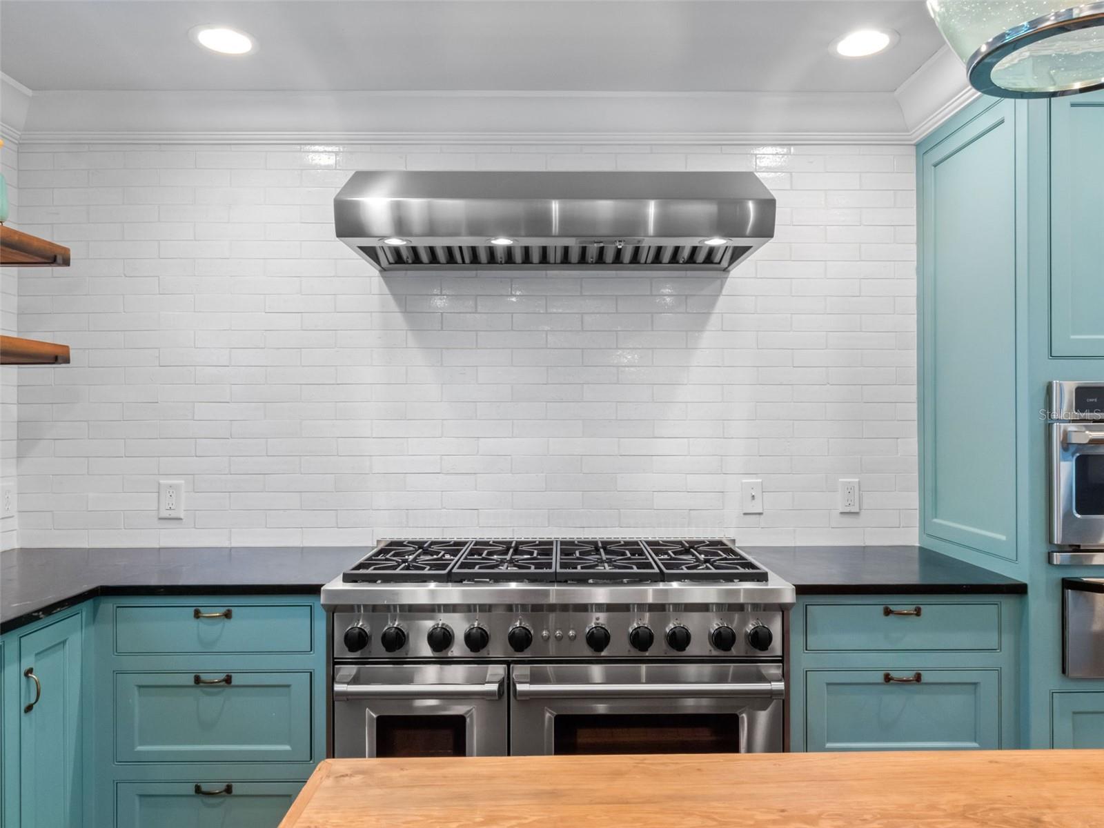 HOFFMAN TERRACE - Residential