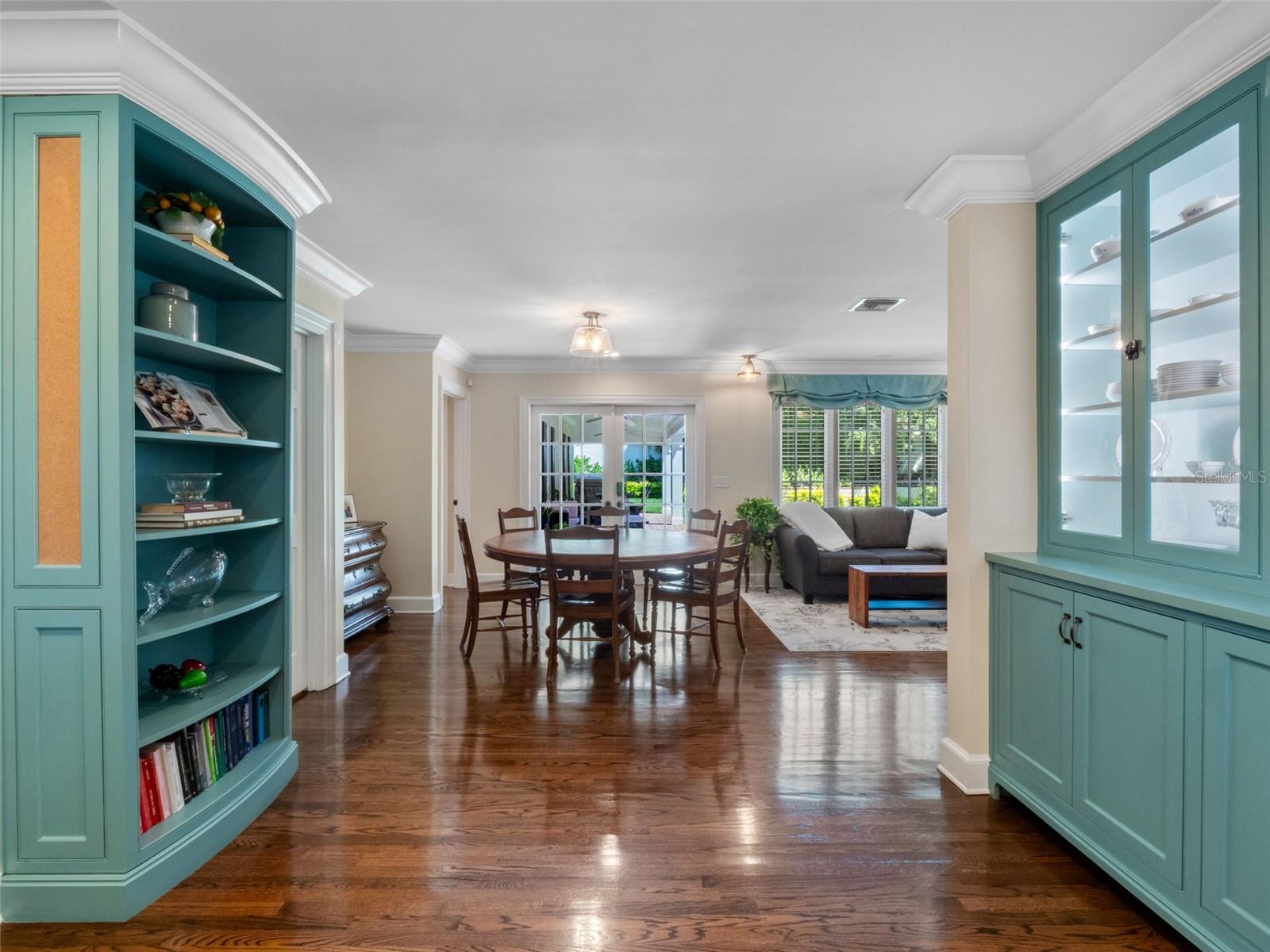 HOFFMAN TERRACE - Residential