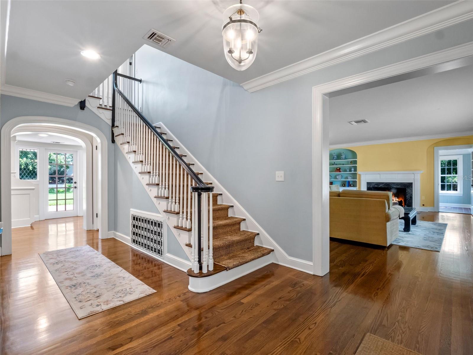 HOFFMAN TERRACE - Residential