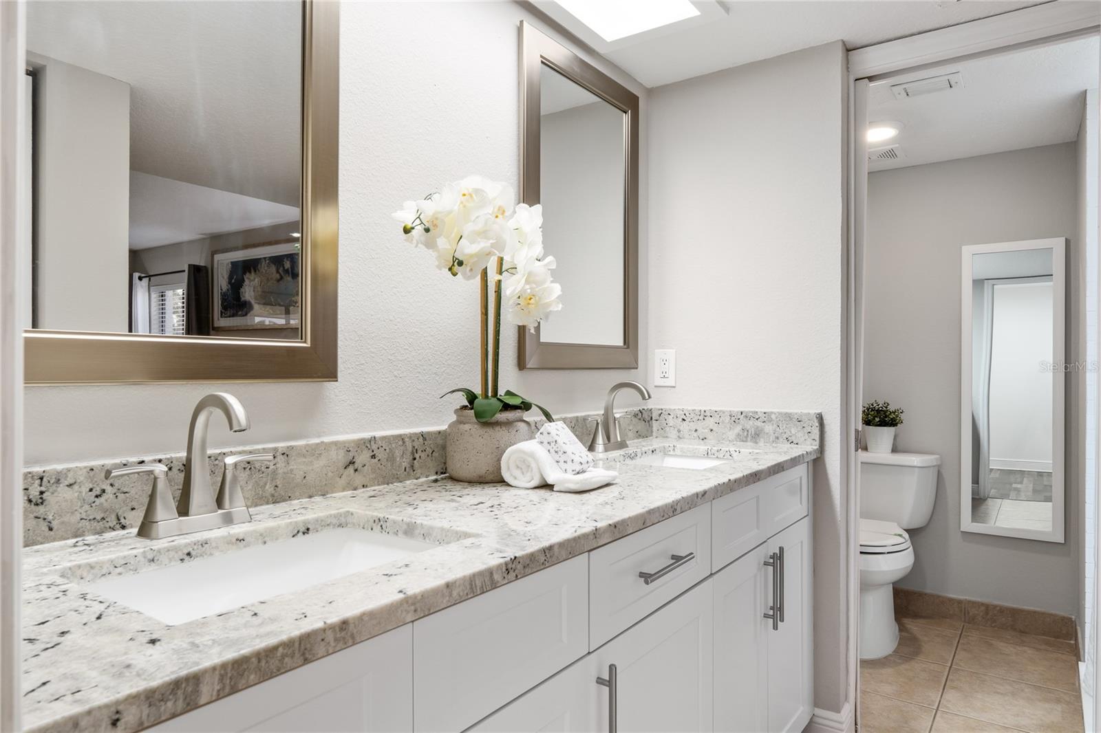 SUN BAY CLUB CONDO - Residential