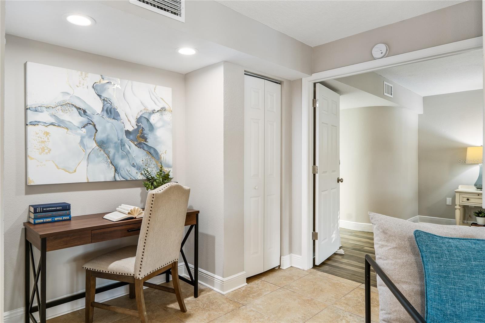 SUN BAY CLUB CONDO - Residential