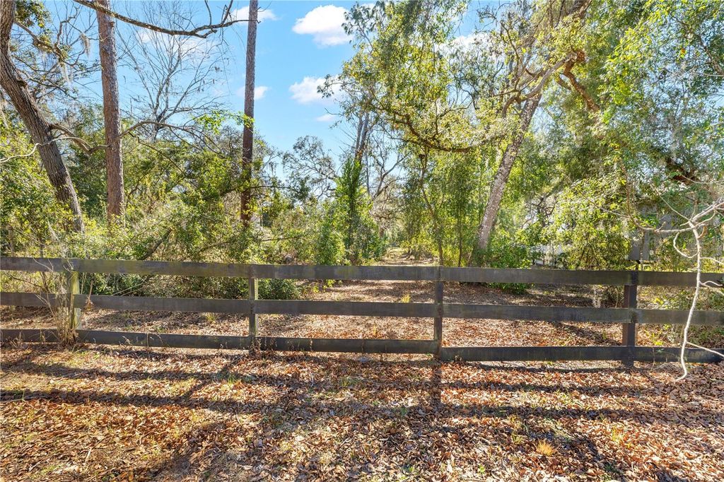 Photo of 5104 Westlake Boulevard, Dade City, FL 33523 (MLS # TB8470877)