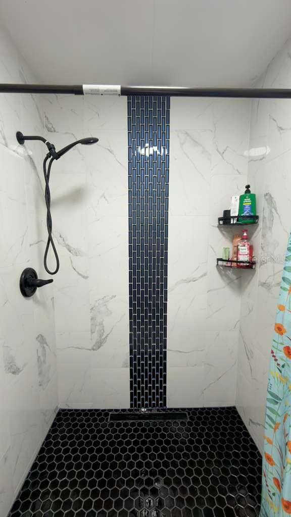 MILL RUN UNIT 3 - Residential