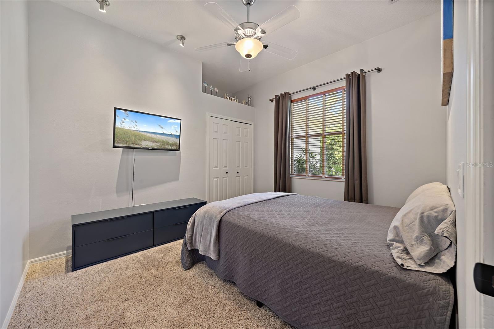 COUNTRY CREEK PH III - Residential