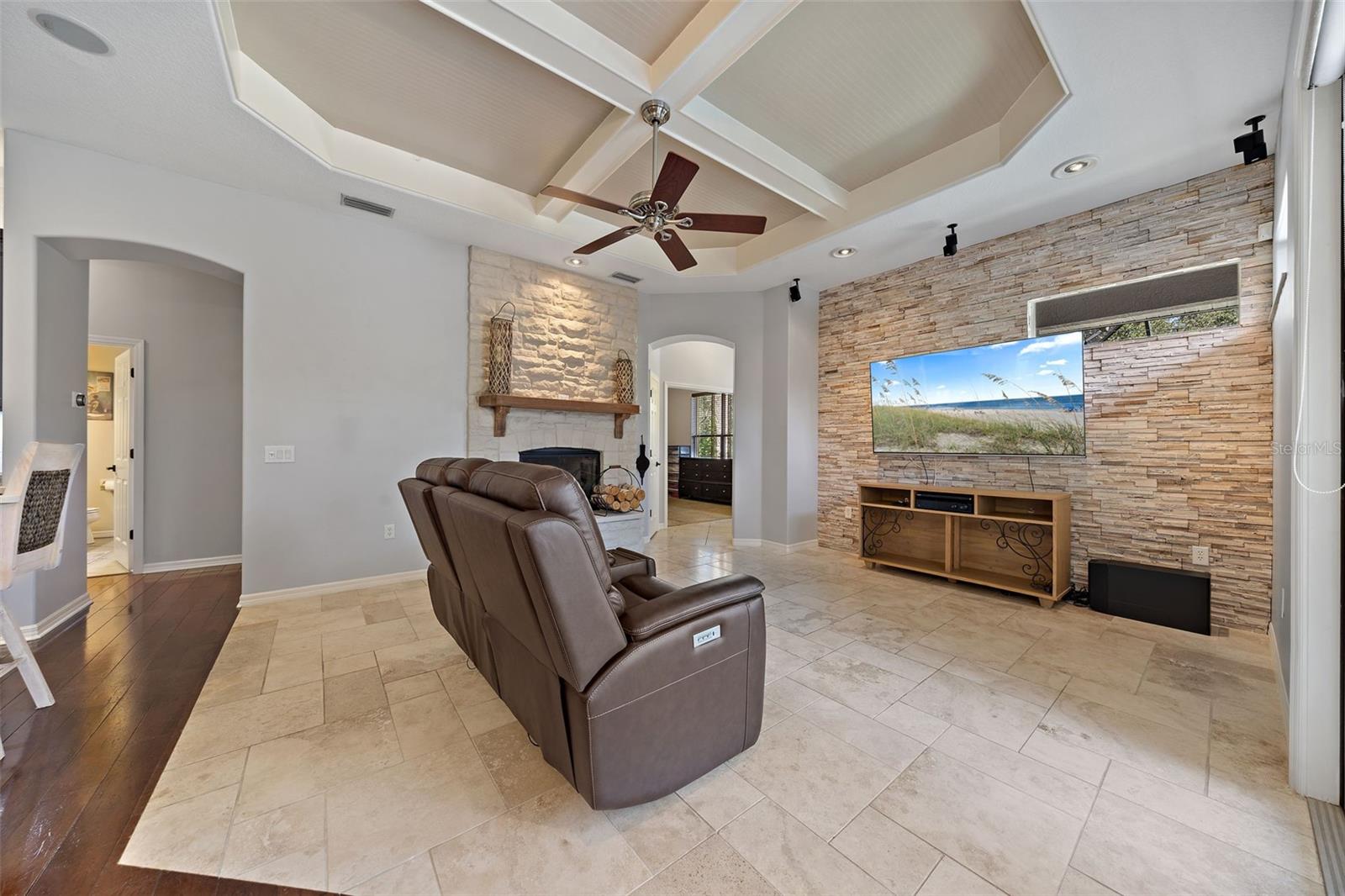 COUNTRY CREEK PH III - Residential