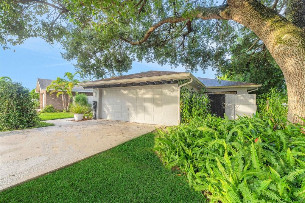 Photo of 3490 Whitman Drive, Lakeland, FL 33803 (MLS # P4936621)
