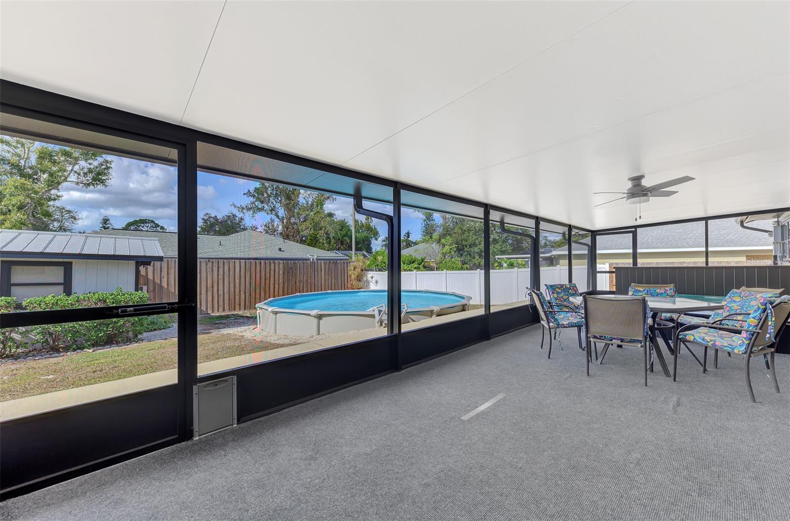 LAKE SARASOTA - Residential