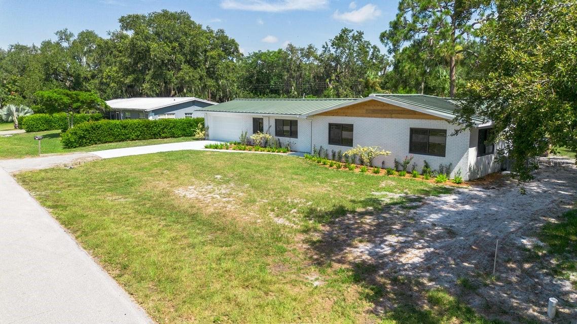 OKEECHOBEE ESTATES - Residential