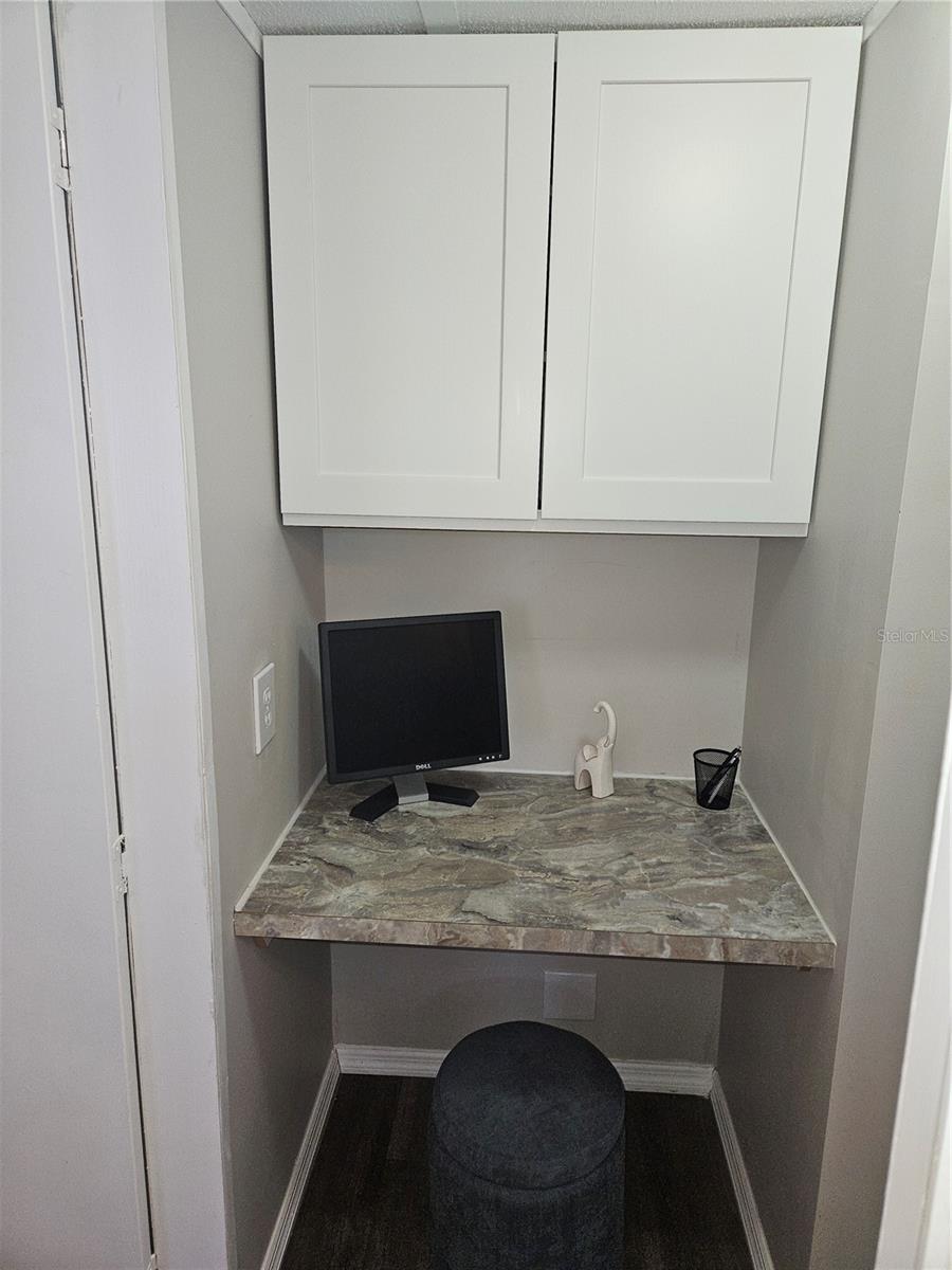 TIMBER LAKE ESTATES - Residential