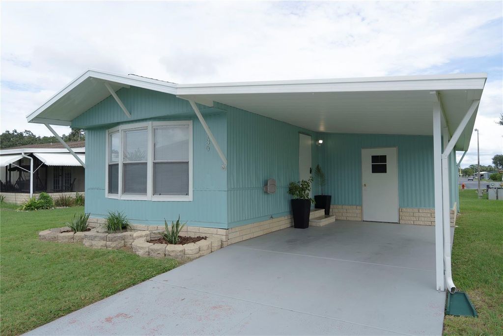 Photo of 3130 Great Oak Street, Wesley Chapel, FL 33543 (MLS # TB8436515)