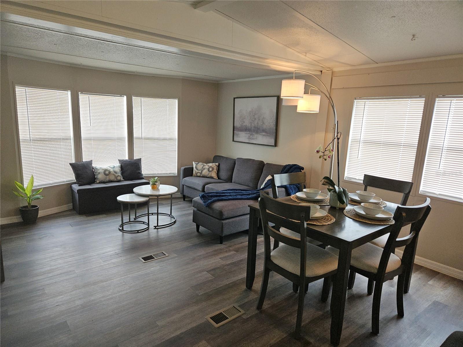 TIMBER LAKE ESTATES - Residential