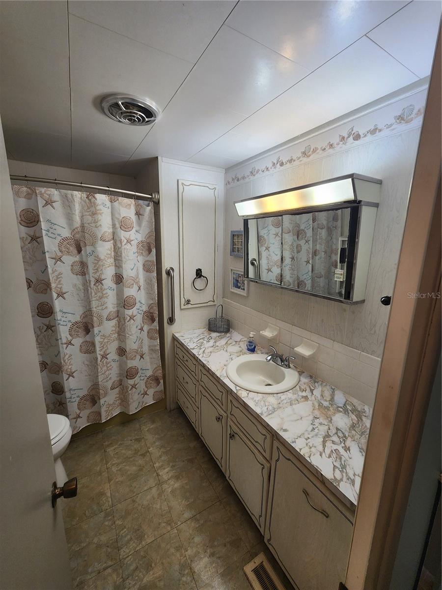 CHATEAU VILLAGE CO-OP - Residential