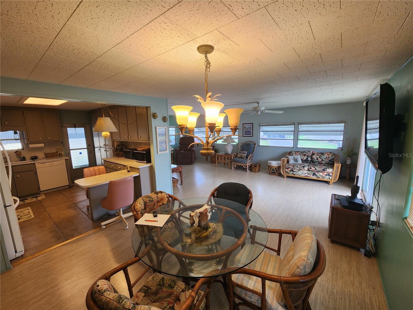 CHATEAU VILLAGE CO-OP - Residential