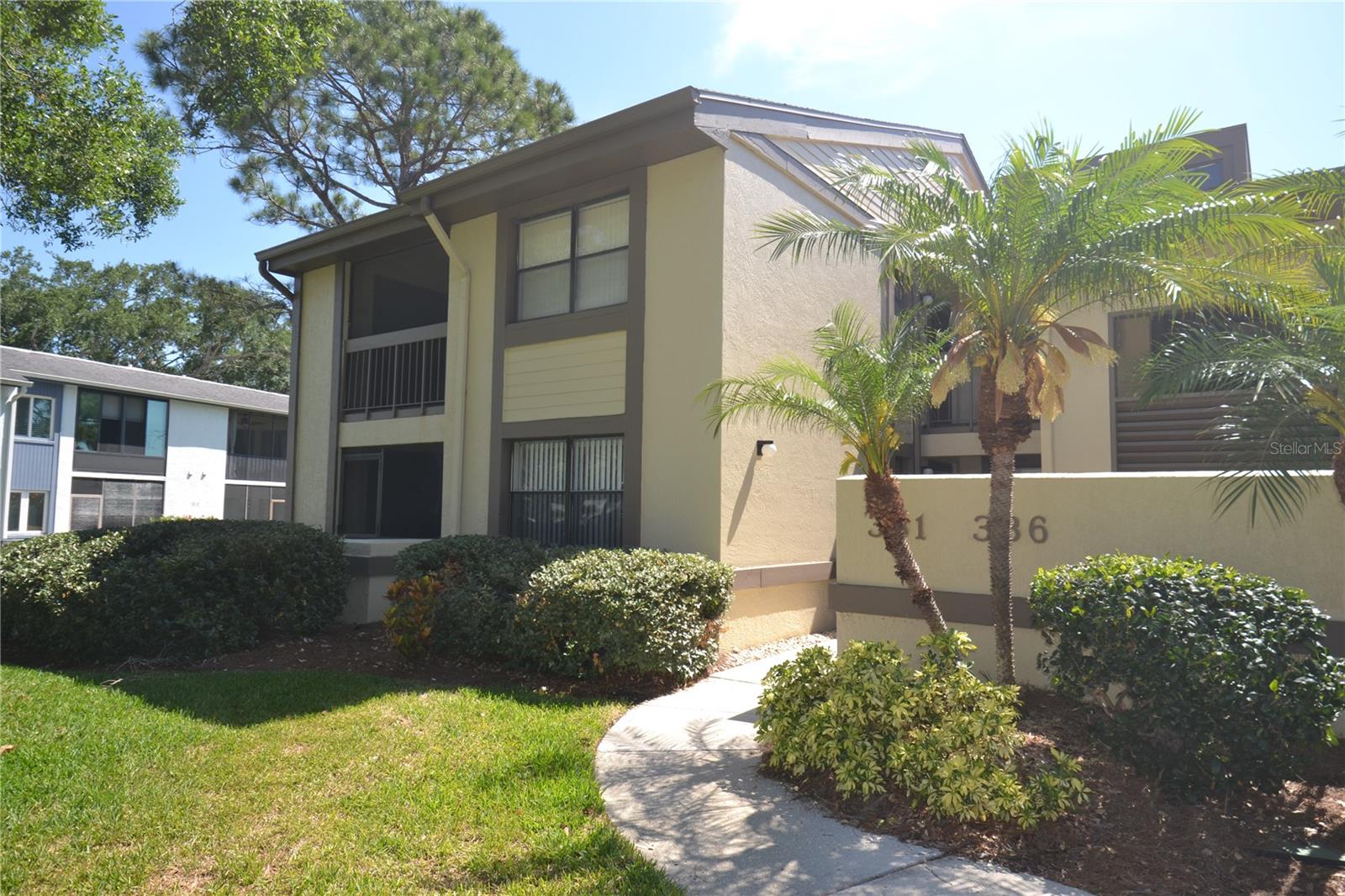 EAST LAKE WOODLANDS WOODLAKE RUN - Residential Lease