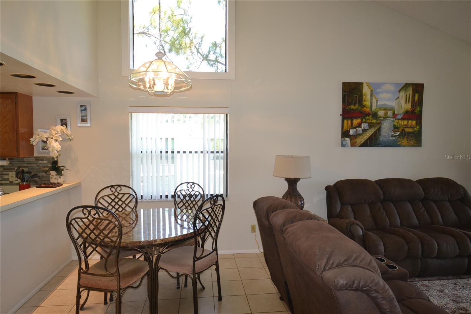 EAST LAKE WOODLANDS WOODLAKE RUN - Residential Lease
