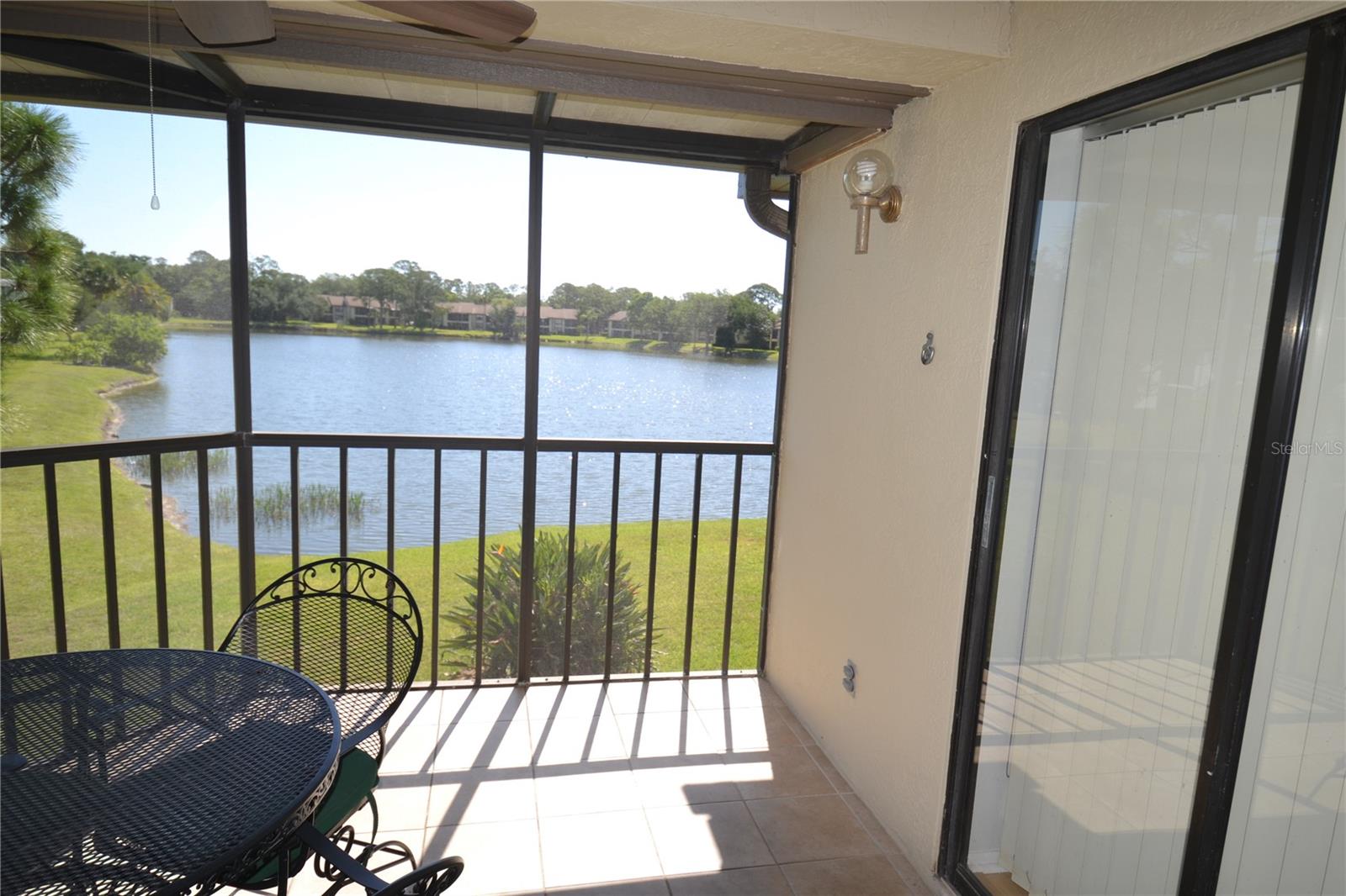 EAST LAKE WOODLANDS WOODLAKE RUN - Residential Lease