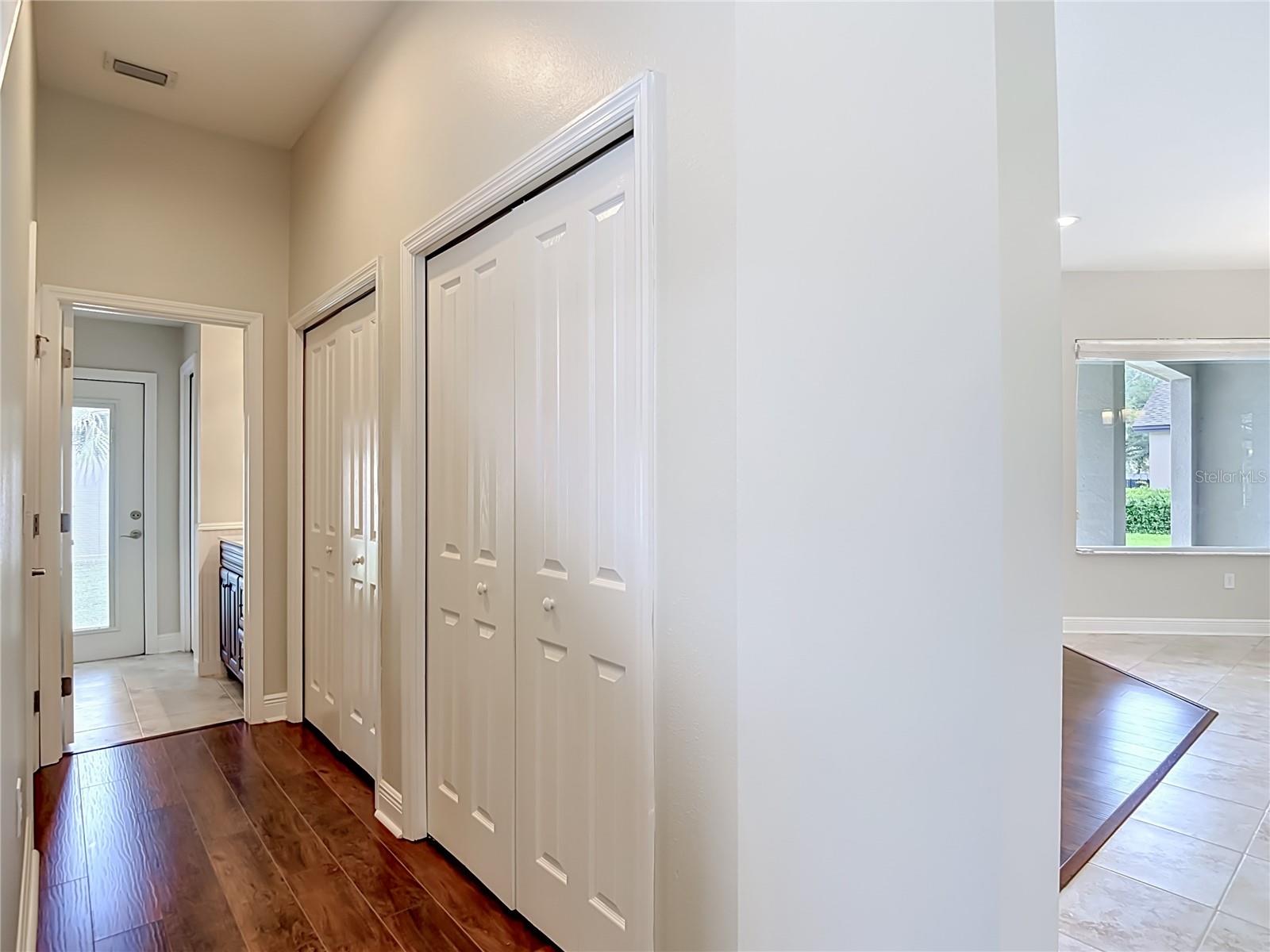 MEADOW POINTE - Residential