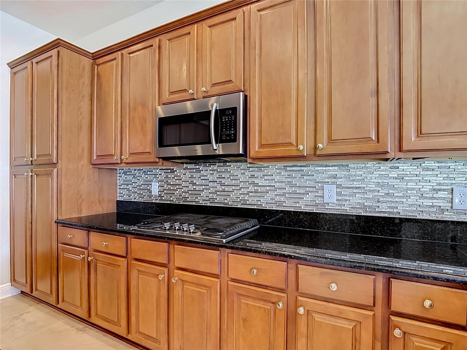 MEADOW POINTE - Residential
