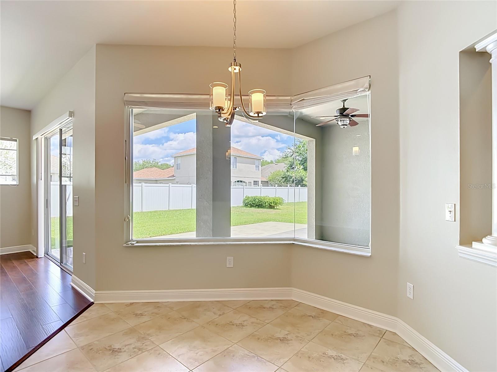 MEADOW POINTE - Residential