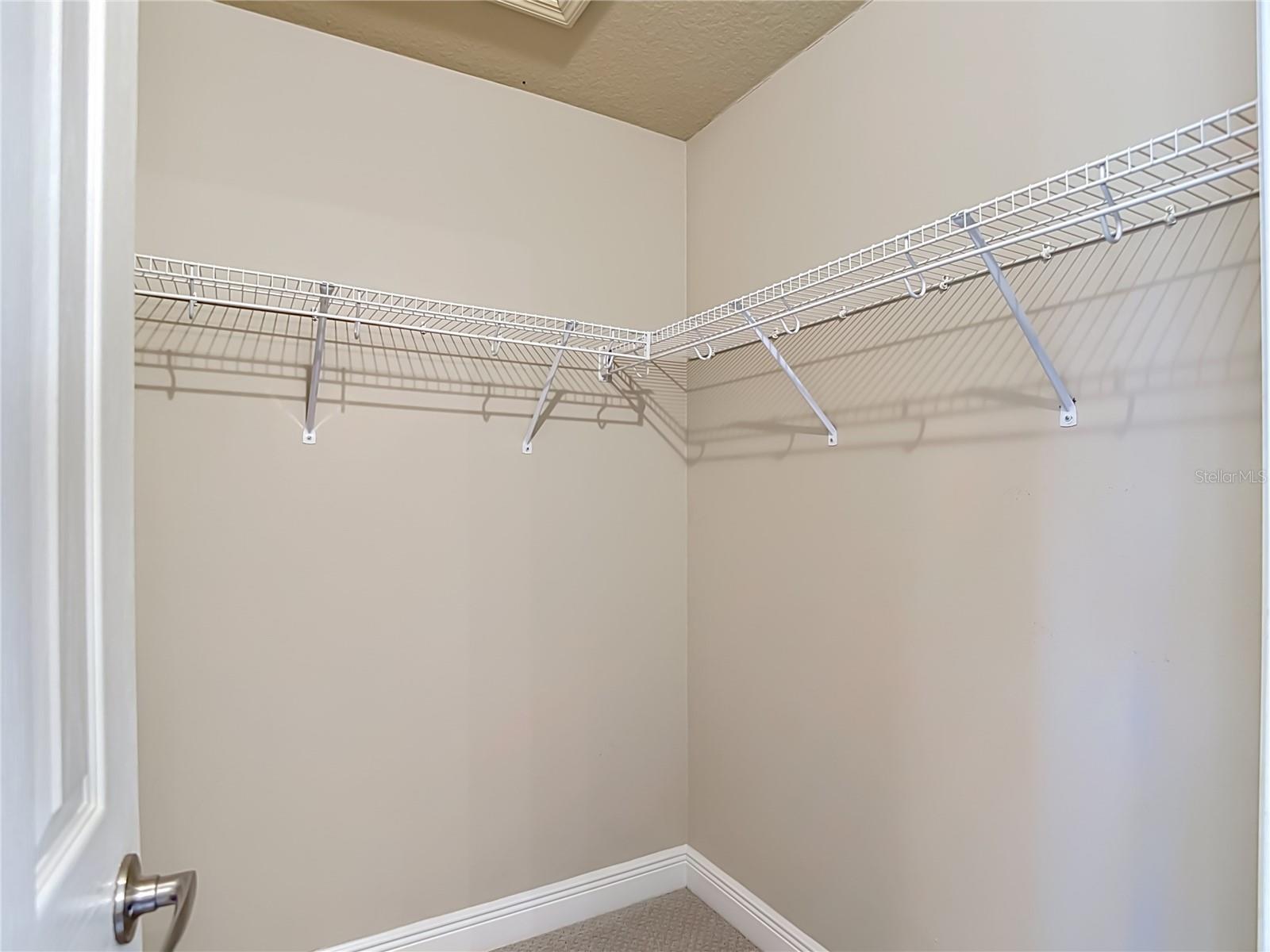 MEADOW POINTE - Residential