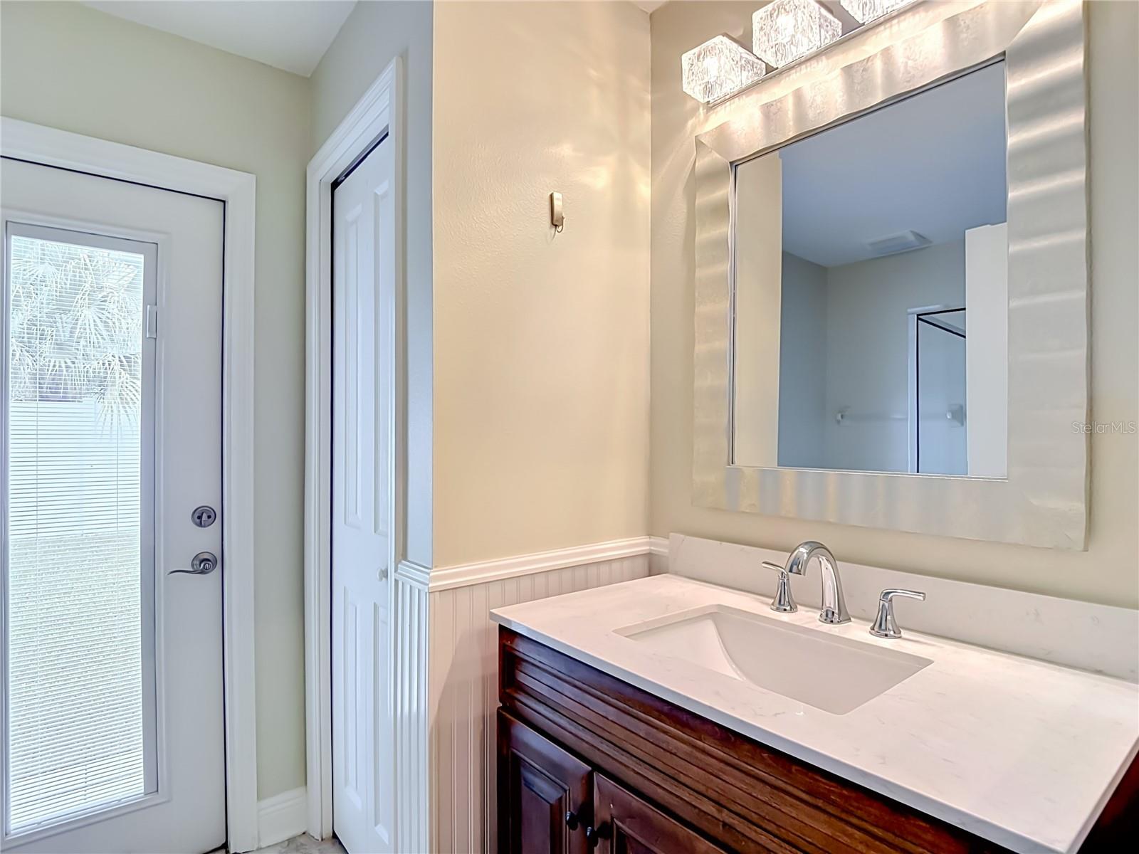 MEADOW POINTE - Residential
