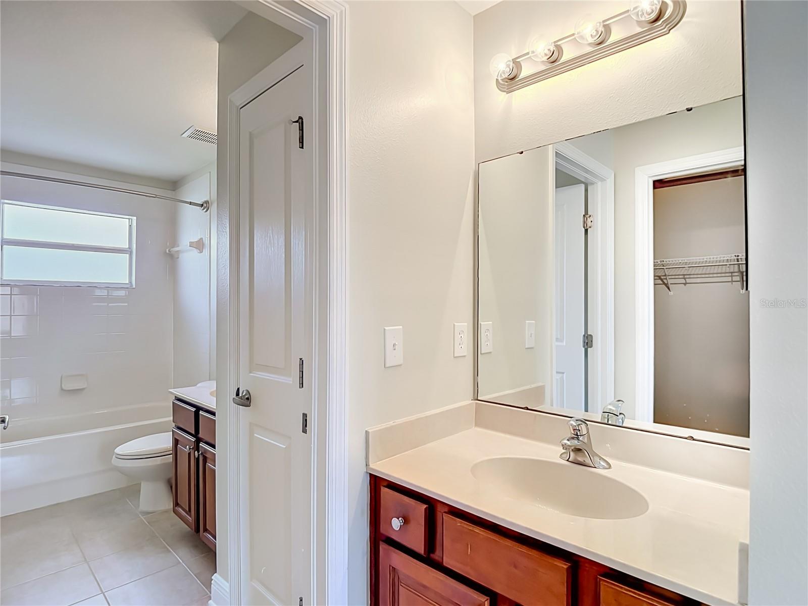 MEADOW POINTE - Residential