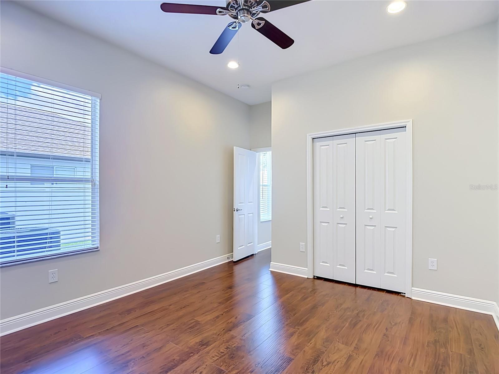 MEADOW POINTE - Residential