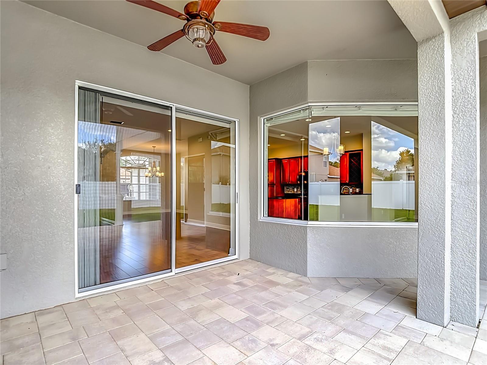 MEADOW POINTE - Residential